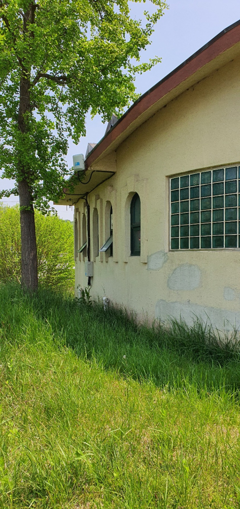 여자화장실 칸 창문