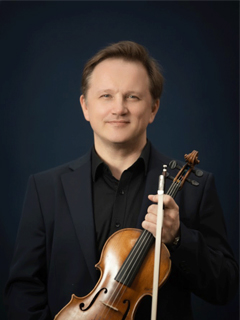 꼬냐힌 알렉산드로.jpg